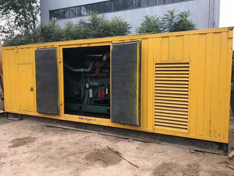 新市柴油发电机组滤清器内充满机油但压力不足如何进行故障排查？