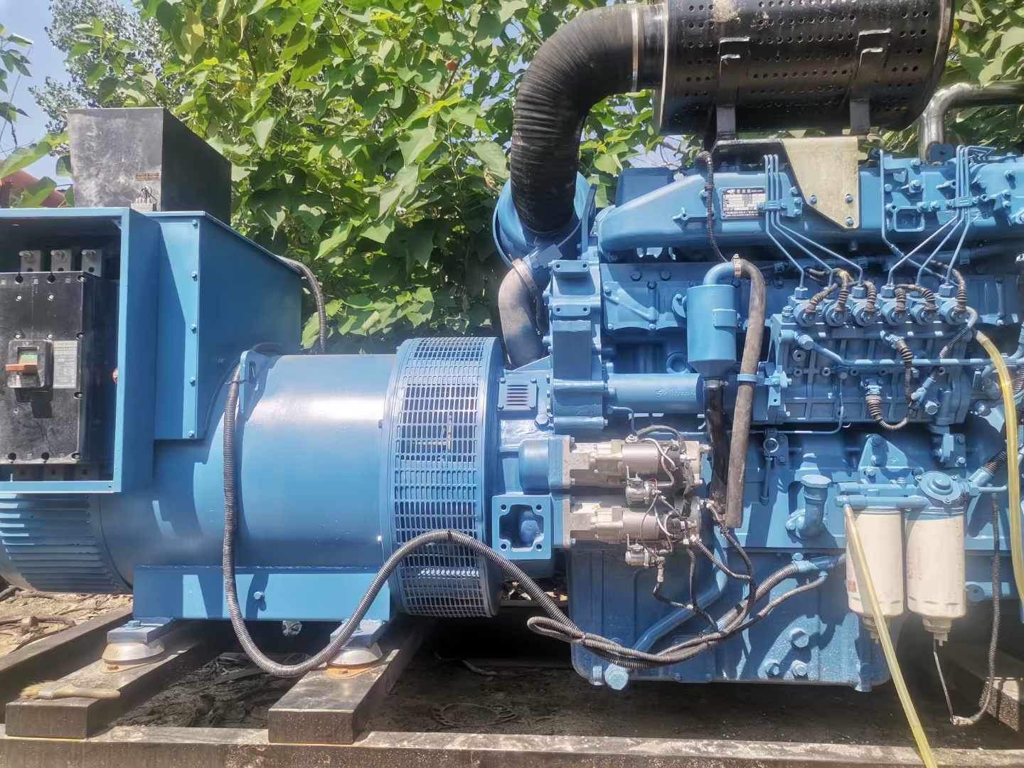 新市详细说明降低 800kW 柴油发电机输出电流波动的方法