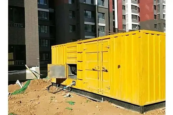 新市发电机租赁中燃油压力过低会对发动机的哪些部件造成损坏？