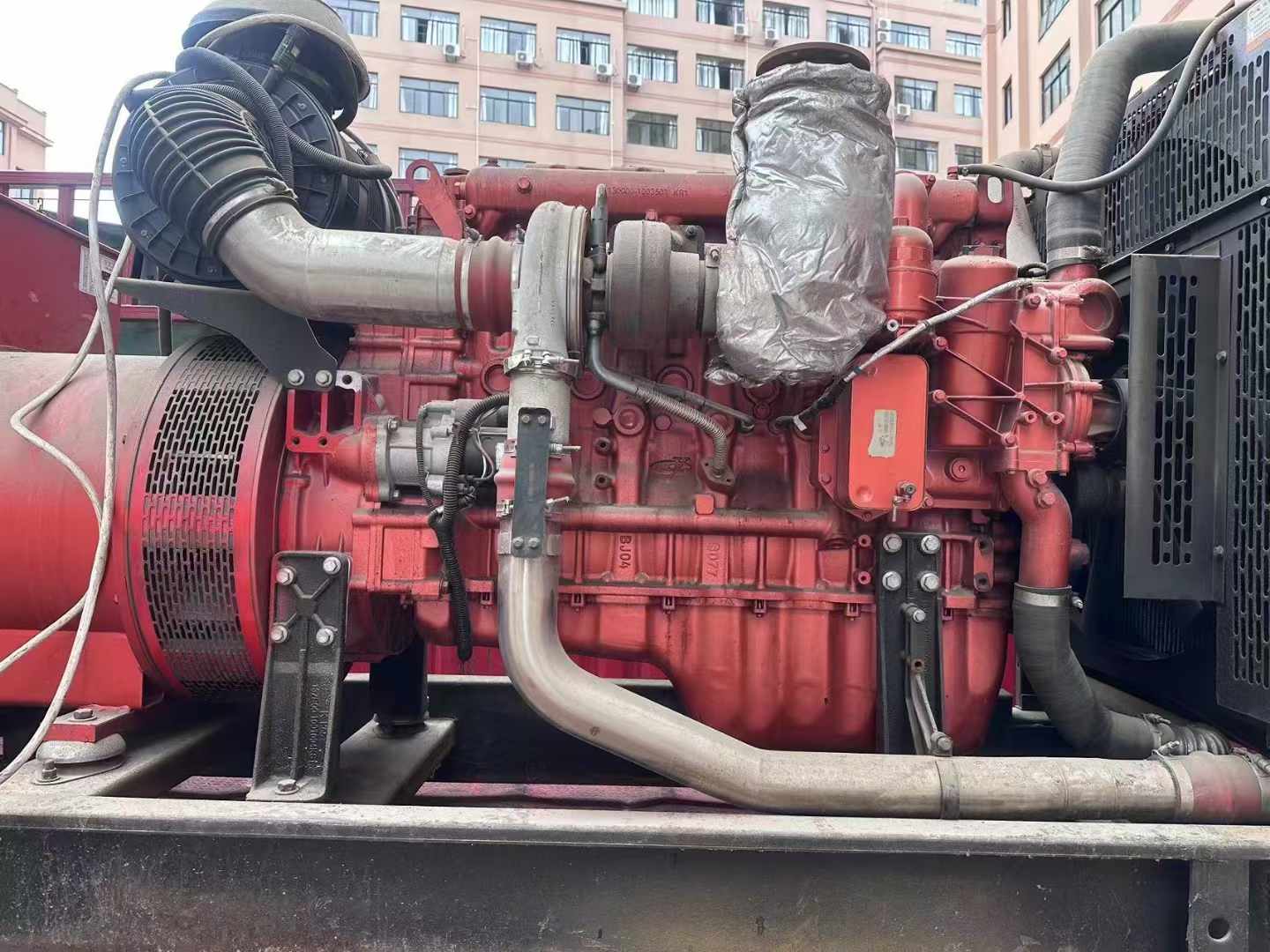 新市如何选择适合 600kW 柴油发电机组的过载保护器?
